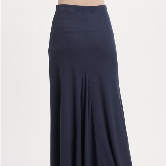 bcbgmaxazria maxi skirt